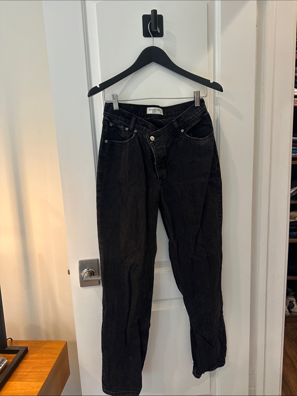 Abercrombie & Fitch Black “The Dad” Crossover Button Jeans